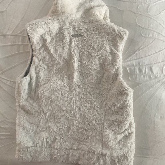 Armani Exchange Fur Reversible Vest - Picture 3 of 10